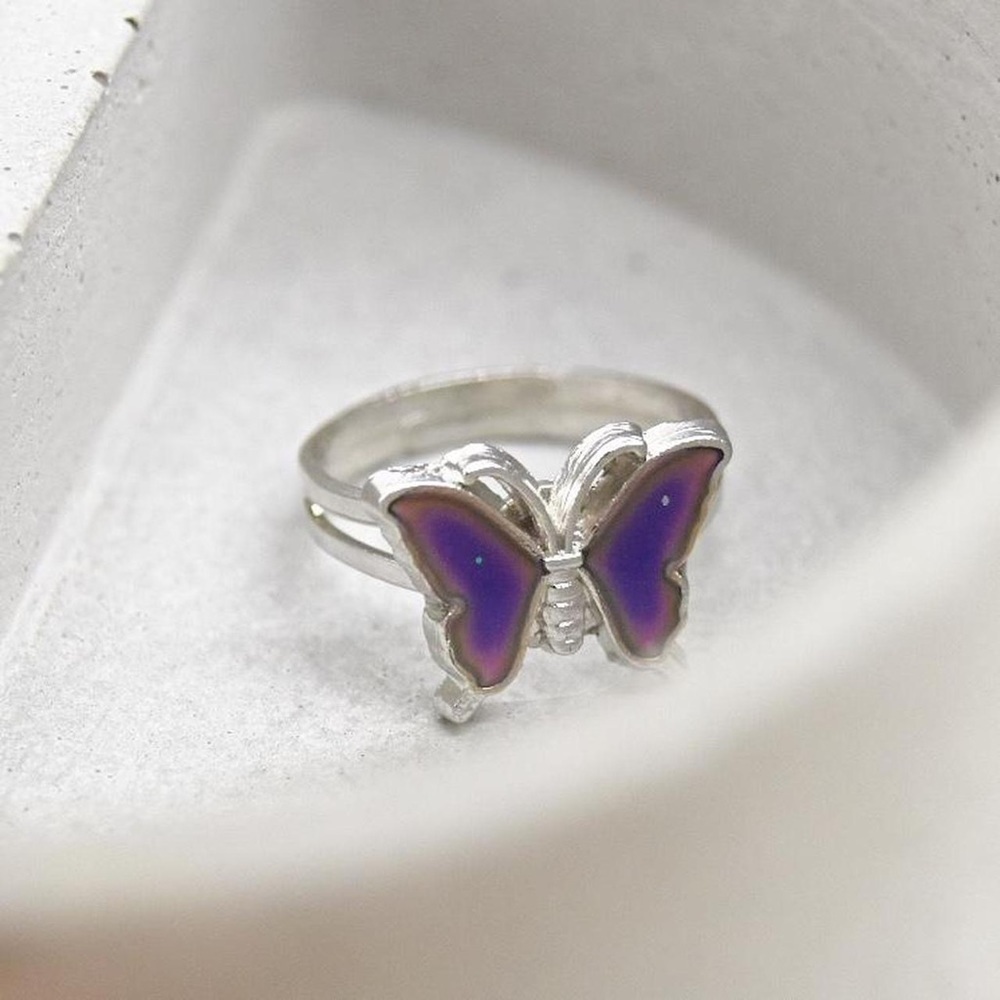 Butterfly Moon Ring - Picture 4 of 4